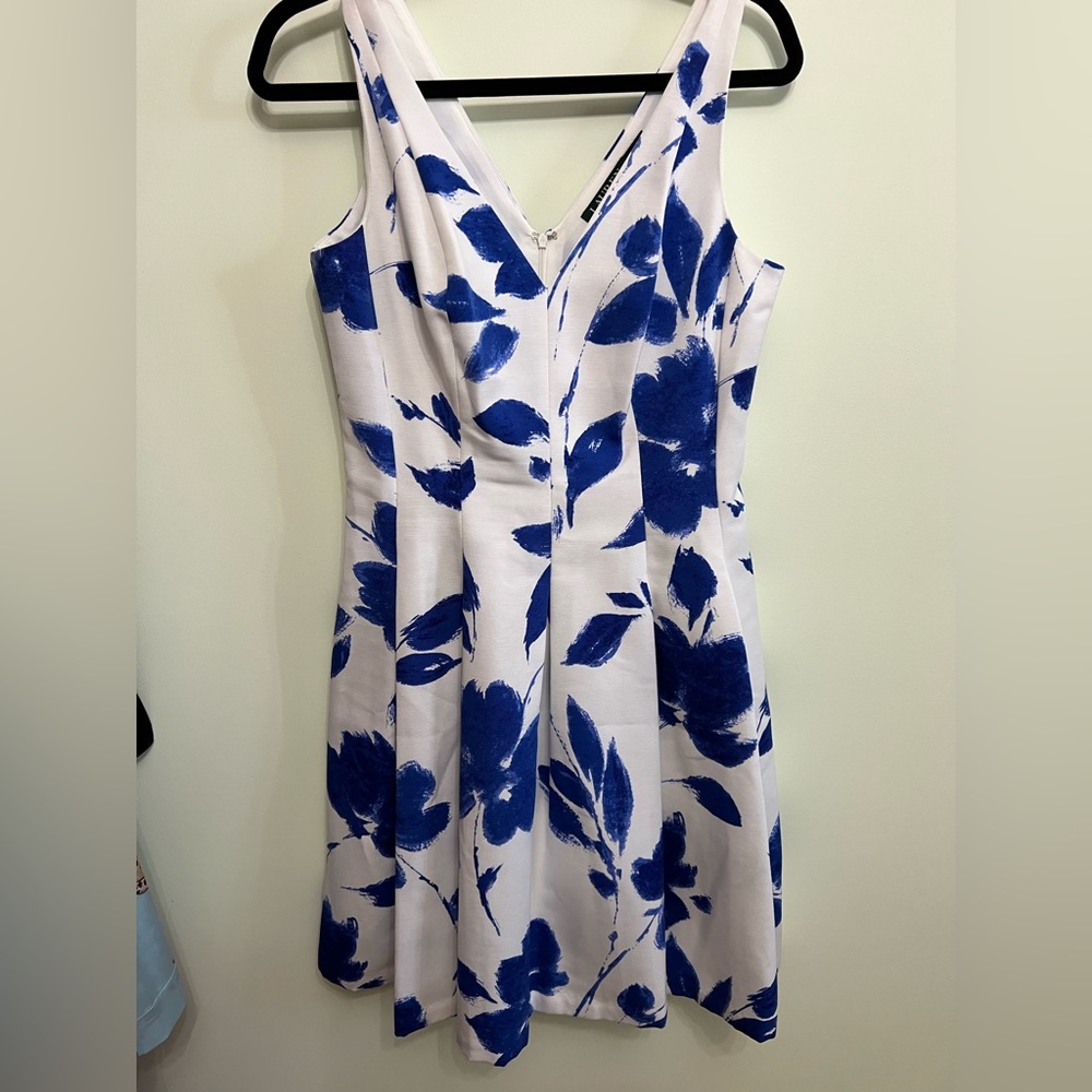 Lauren Ralph Lauren Fit & Flare Sleeveless Dress V-Neck Women’s Size 10